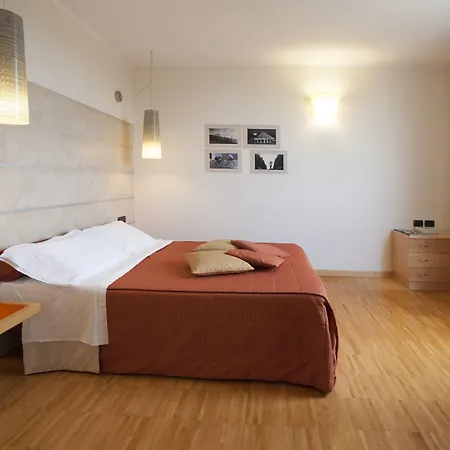 Aparthotel Albaresidence Masera26 Alba (Piedmont)