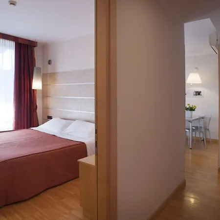 Lägenhetshotell Albaresidence Masera26