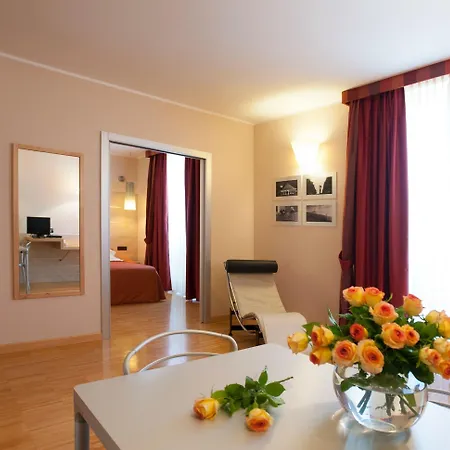 Apartahotel Albaresidence Masera26