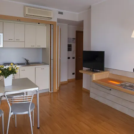 Apartahotel Albaresidence Masera26 Alba (Piedmont)
