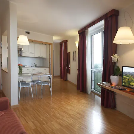 Apartahotel Albaresidence Masera26 4*