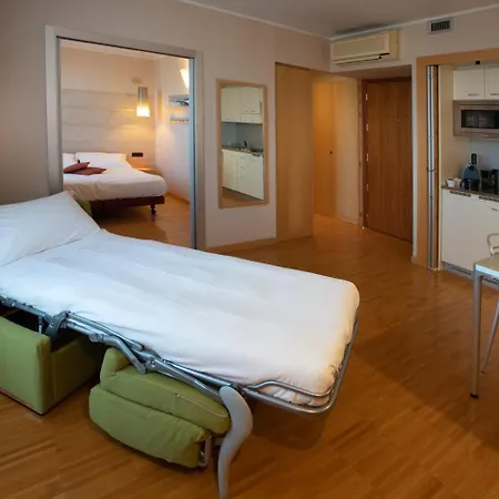 Aparthotel Albaresidence Masera26 Alba (Piedmont)